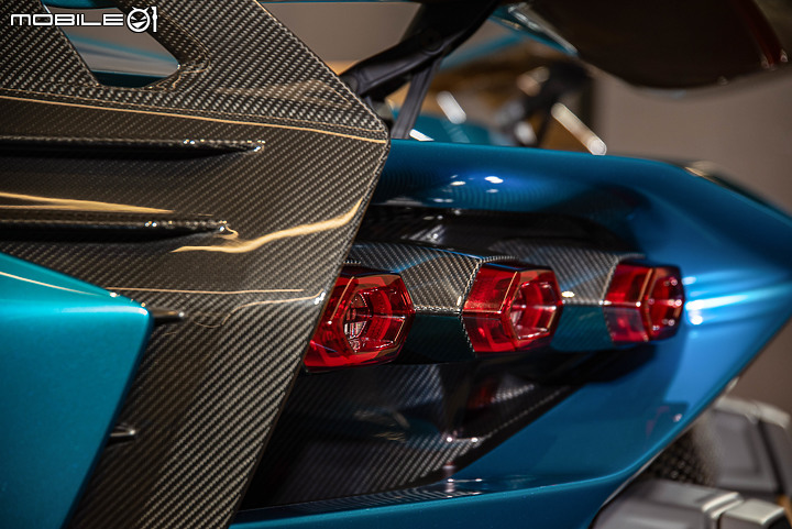 【全球限量19部】台灣唯一,Lamborghini Sián Roadster正式抵台亮相!
