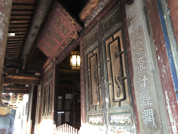 一府、二鹿、 三艋舺--騎遊鹿港古蹟小鎮