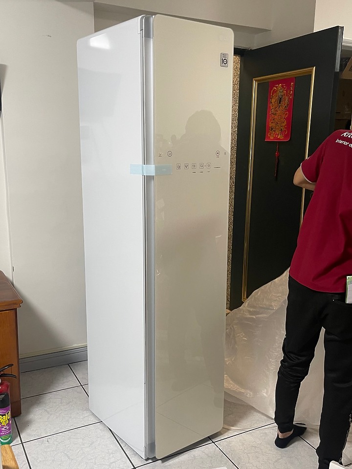 只有LG能超越LG，LG Styler 智慧電子衣櫥出擊!!
