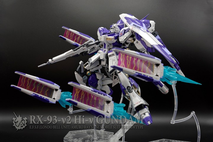 RG RX-93-ν2 Hi-ν GUNDAM