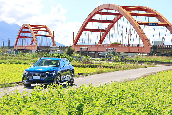 (映像旅行) 2068km的零排放寧靜環島極旅 feat. Audi e-tron 55 quattro advanced 進化版