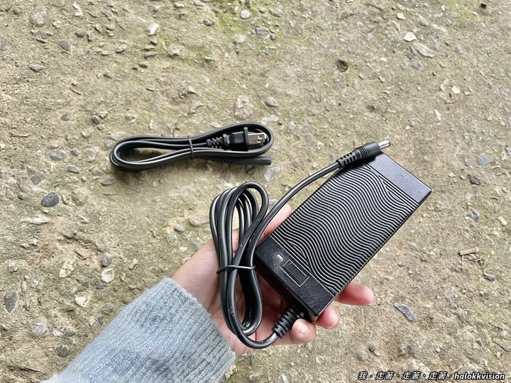 開箱|不會錯的第一台電動滑板車Waymax Lite-1輕羽量型,懶人走路救星,省時省力好收納~電動滑板車怎麼選?