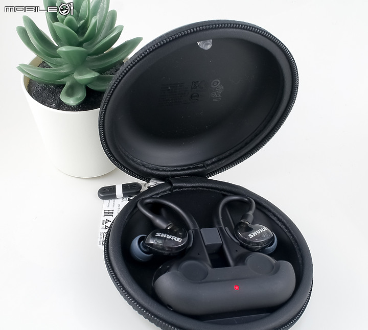 【北極熊開箱】回憶樸實的經典- SHURE AONIC 215 Ture Wireless