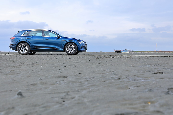 (映像旅行) 2068km的零排放寧靜環島極旅 feat. Audi e-tron 55 quattro advanced 進化版