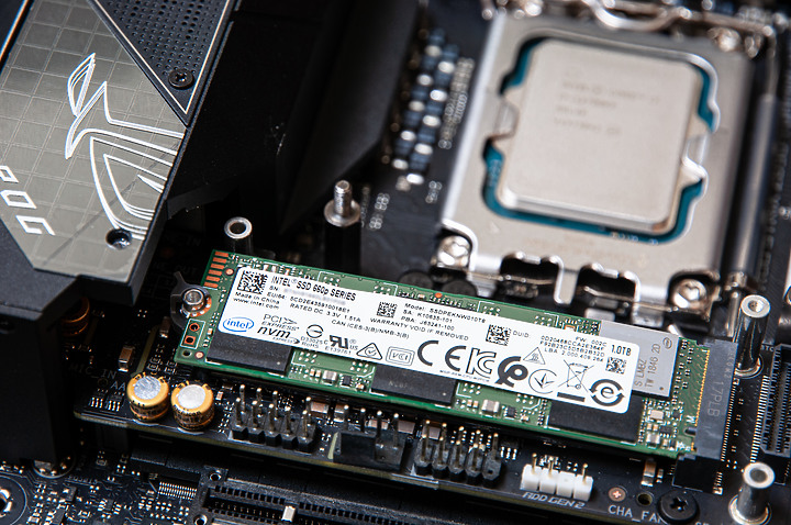 「ROG STRIX Z690-I」 - 增建蓋滿ITX建築工藝文。