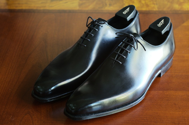 點我看大圖 Crockett & Jones "JAMES" 007 Limited Edition
