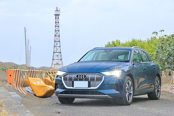 (映像旅行) 2068km的零排放寧靜環島極旅 feat. Audi e-tron 55 quattro advanced 進化版