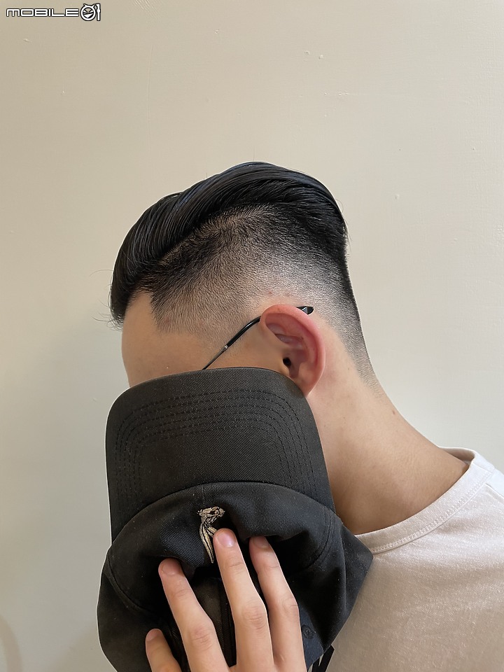 Suavecito Firm Hold Cashmere Winter 2019  Pomade 骷髏喀什米爾2019冬季限定強力髮油 詳細測試