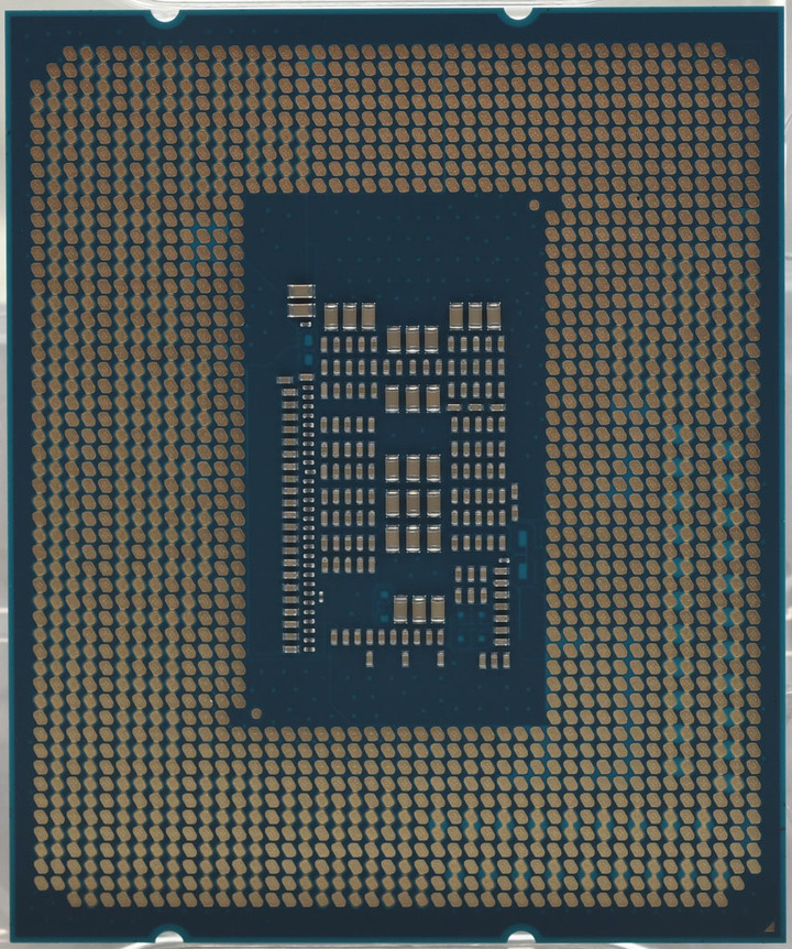 Intel第十二代Alder Lake Core i3-12100簡測