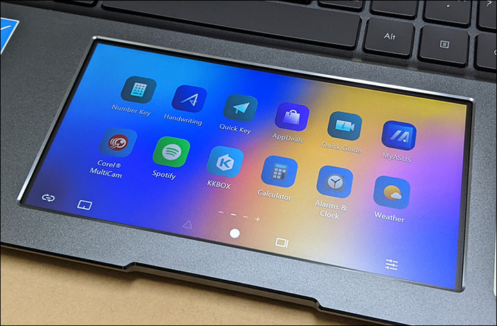 新入荷Zenbook 14X OLED（UX5400E）