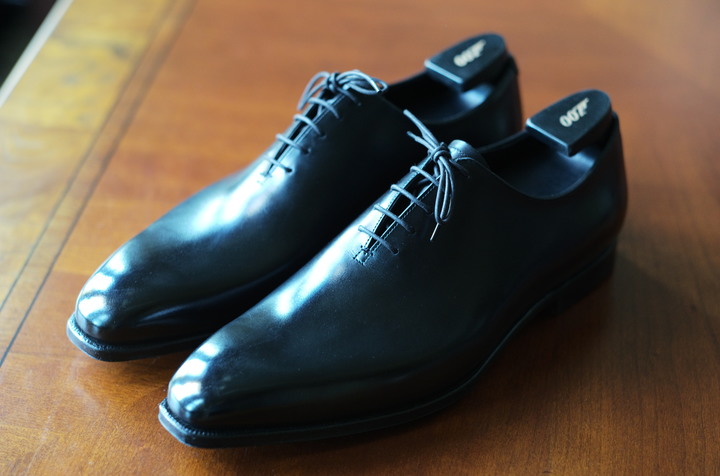點我看大圖 Crockett & Jones "JAMES" 007 Limited Edition