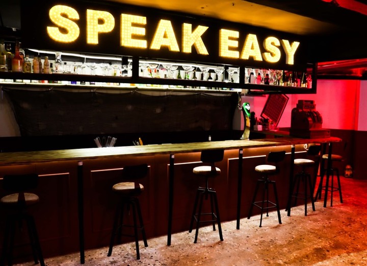 一秒來到美國鄉村酒吧！台中西區異國道地風味美式餐酒館