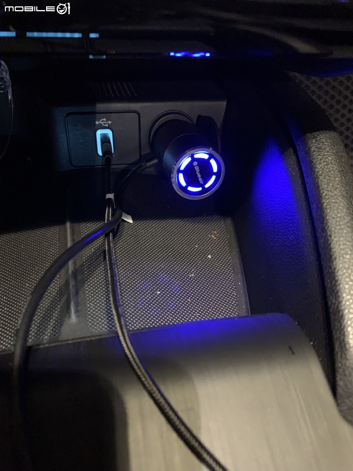 點我看大圖 Blueair車用清淨機P2開箱,推
