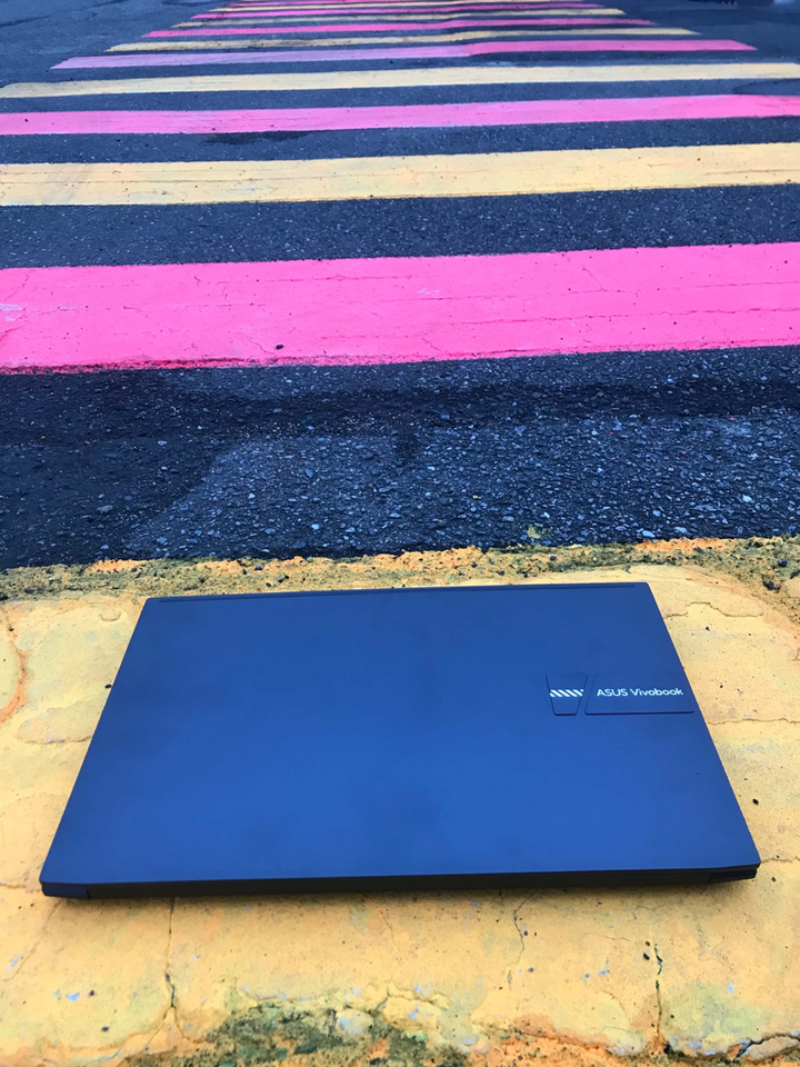 [OL 出任務] 輕奢文書機 Vivobook Pro K3500 筆電