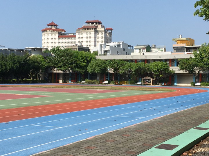 一府、二鹿、 三艋舺--騎遊鹿港古蹟小鎮