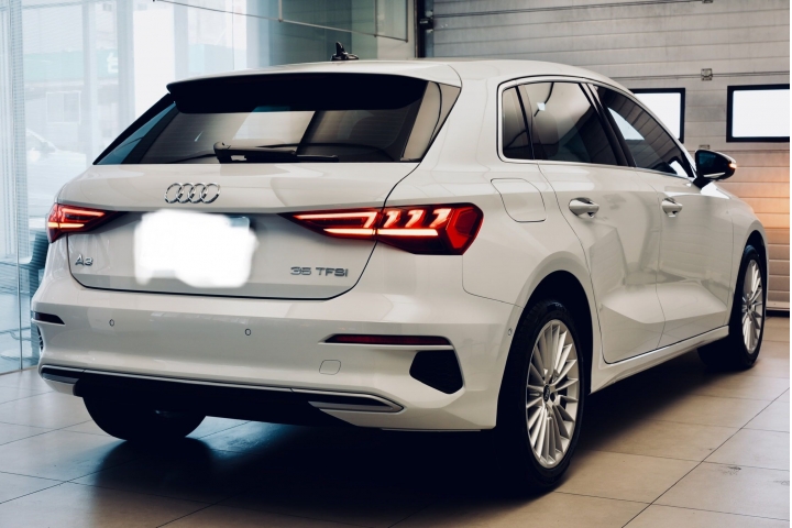 開箱 Audi A3 35 TFSI Advanced