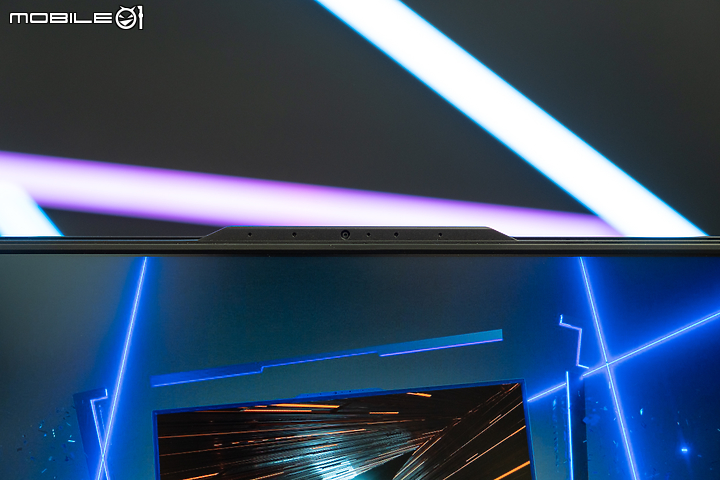 GIGABYTE 全新 AERO / AORUS 系列筆電實機動手玩 外型小改更期待效能