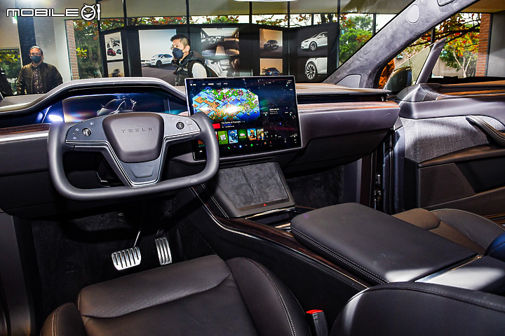 【採訪】Tesla Model S / X Plaid預賞,科幻加點豪華,更像是移動的大型電玩!