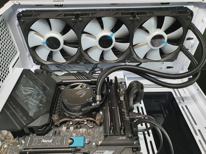 輕輕鬆鬆上6000MHz,Kingston FURY Beast DDR5 獸獵者超極速體驗