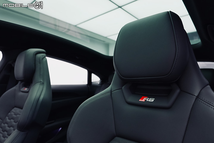 Audi RS e-tron GT 實車照片分享
