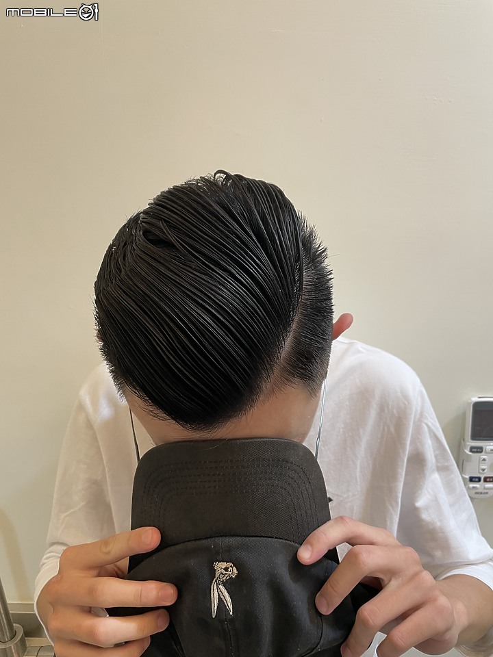 Suavecito Firm Hold Cashmere Winter 2019  Pomade 骷髏喀什米爾2019冬季限定強力髮油 詳細測試
