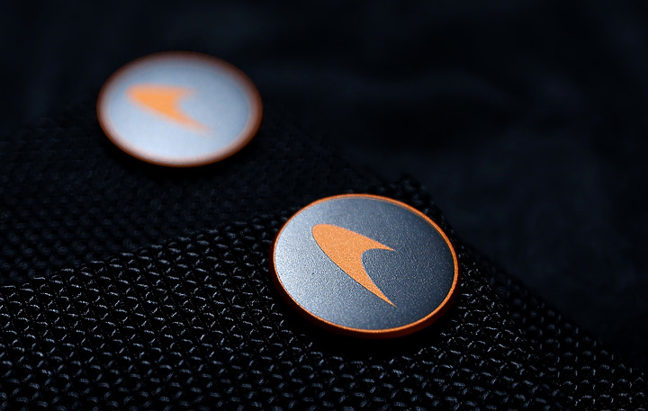 【全台首發、全球首發】Klipsch The Fives McLaren Edition Powered 聯名黑金搭配書架喇叭，簡易開箱
