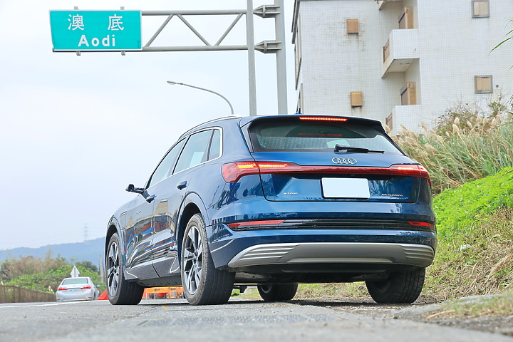 (映像旅行) 2068km的零排放寧靜環島極旅 feat. Audi e-tron 55 quattro advanced 進化版