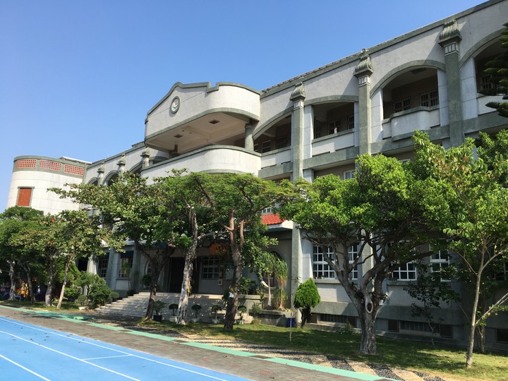 一府、二鹿、 三艋舺--騎遊鹿港古蹟小鎮