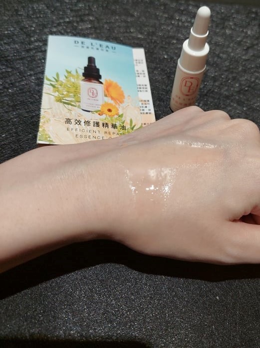 意外找到痘痘敏乾肌適合用的保養品~