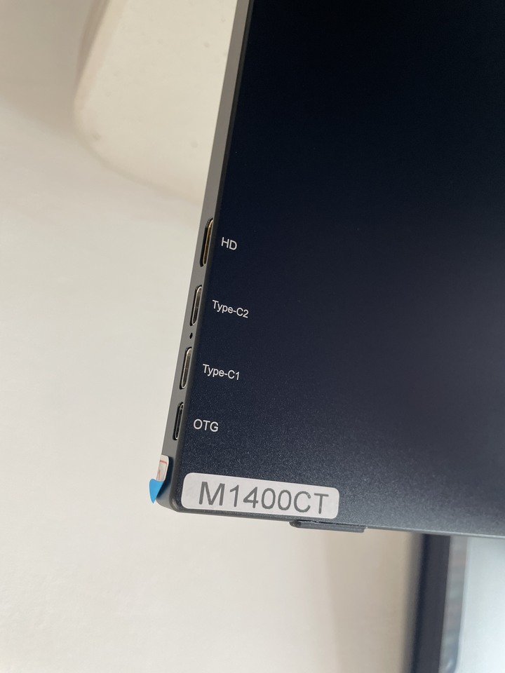 【開箱】聯力O11 Dynamic MINI 機殼內加裝14吋螢幕
