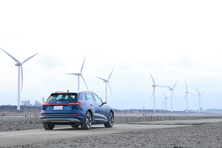 (映像旅行) 2068km的零排放寧靜環島極旅 feat. Audi e-tron 55 quattro advanced 進化版