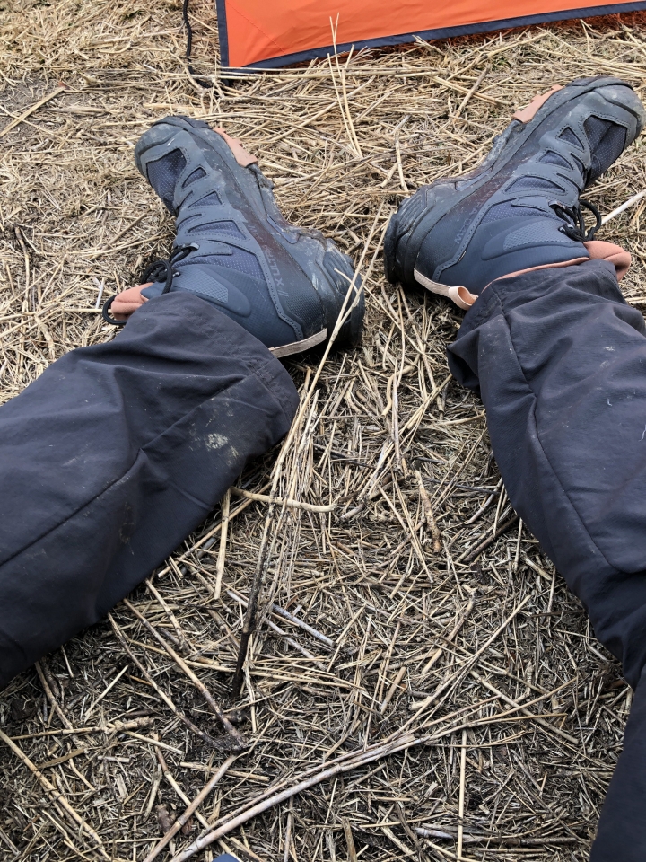 salomon ultra4 磨腳踝