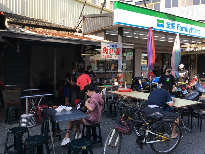 一府、二鹿、 三艋舺--騎遊鹿港古蹟小鎮