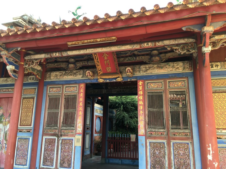 一府、二鹿、 三艋舺--騎遊鹿港古蹟小鎮