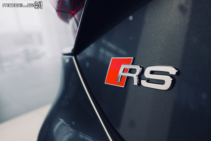 Audi RS e-tron GT 實車照片分享