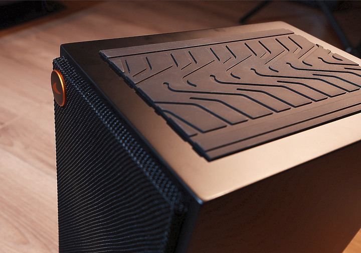 【全台首發、全球首發】Klipsch The Fives McLaren Edition Powered 聯名黑金搭配書架喇叭，簡易開箱