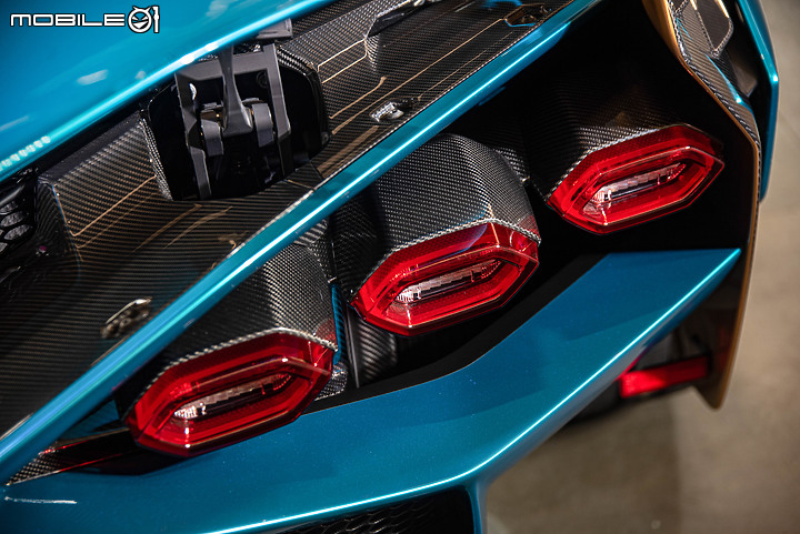 【全球限量19部】台灣唯一,Lamborghini Sián Roadster正式抵台亮相!