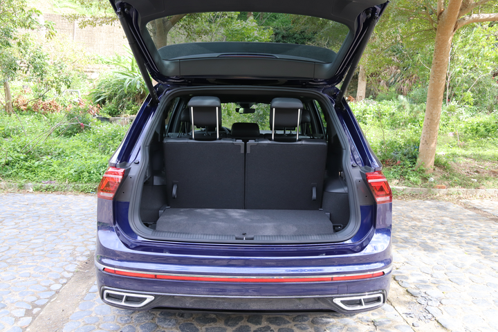 新年新氣象,Tiguan Allspace 380 TSI R-Line開箱