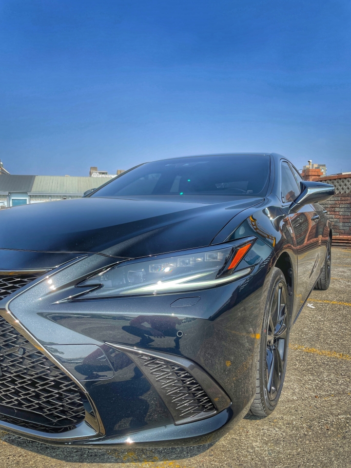 【開箱】22/22 ES 250 F Sport 超簡易開箱