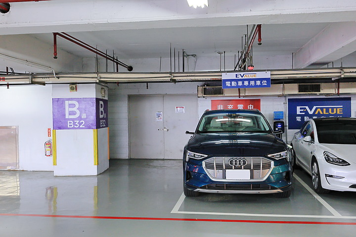 (映像旅行) 2068km的零排放寧靜環島極旅 feat. Audi e-tron 55 quattro advanced 進化版