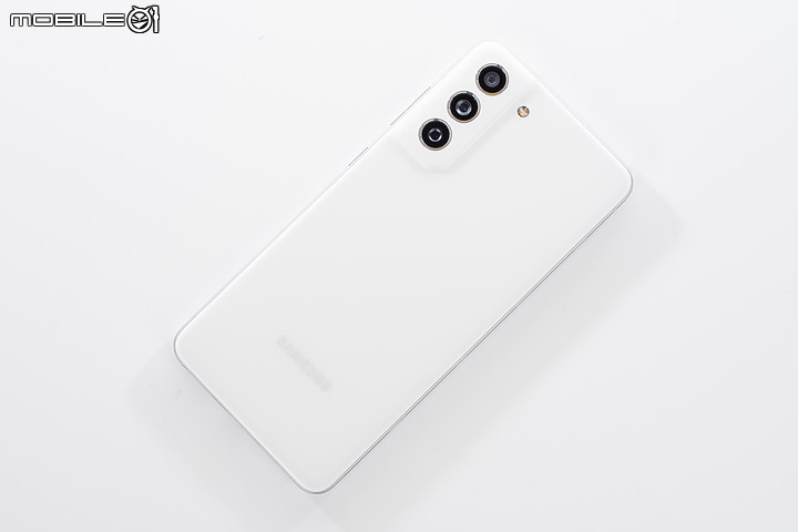 三星Galaxy S21 FE 5G|體現「實用」的輕旗艦