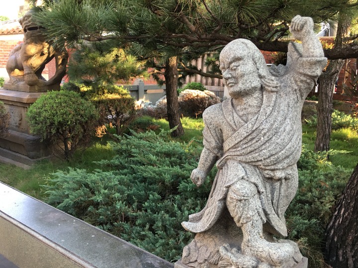 一府、二鹿、 三艋舺--騎遊鹿港古蹟小鎮