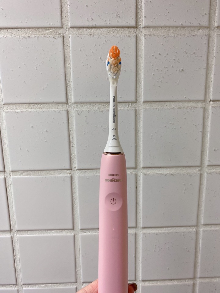 飛利浦Sonicare 9900 Prestige開箱
