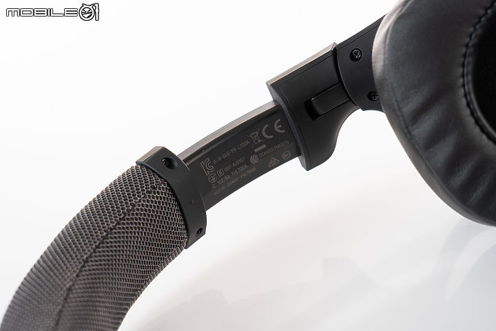 YAMAHA YH-L700A 3D 環繞無線耳罩式耳機｜躍然於耳的立體環繞聽感