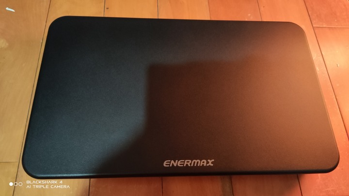 2022來幫桌面變好一點吧 安耐美 TANKSTAND Lite EMS002 螢幕架 開箱