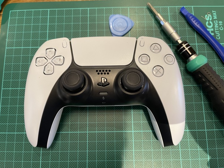 PS5 DualSense R2 鍵彈簧斷裂修復
