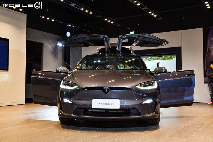 【採訪】Tesla Model S / X Plaid預賞,科幻加點豪華,更像是移動的大型電玩!
