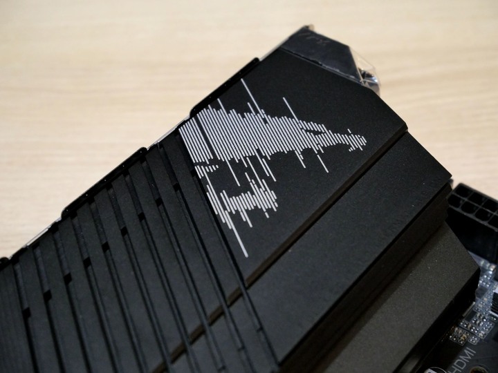 技嘉 B660M AORUS PRO DDR4 開箱簡單測試分享