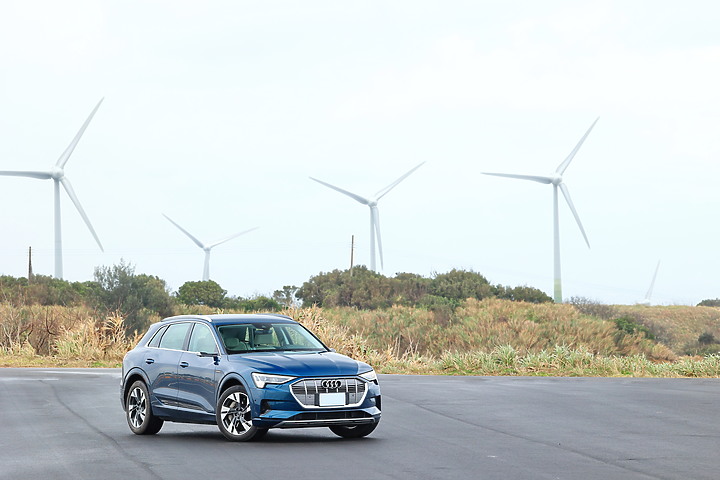 (映像旅行) 2068km的零排放寧靜環島極旅 feat. Audi e-tron 55 quattro advanced 進化版