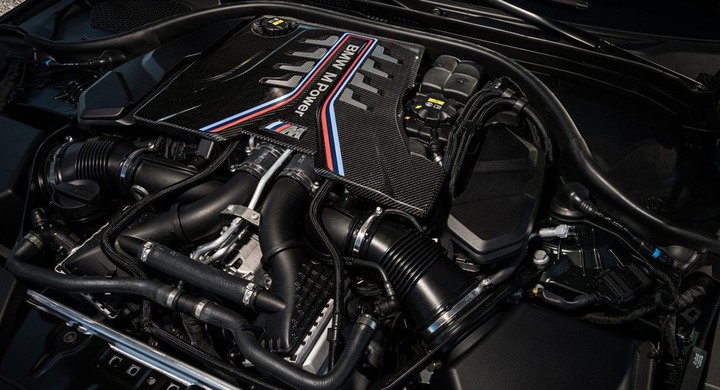 油電並行?BMW正在開發全新世代燃油引擎!